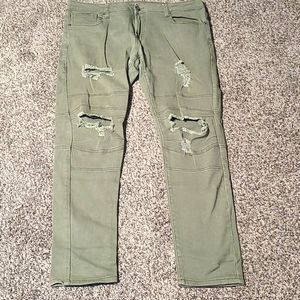 Green ripped men jeans